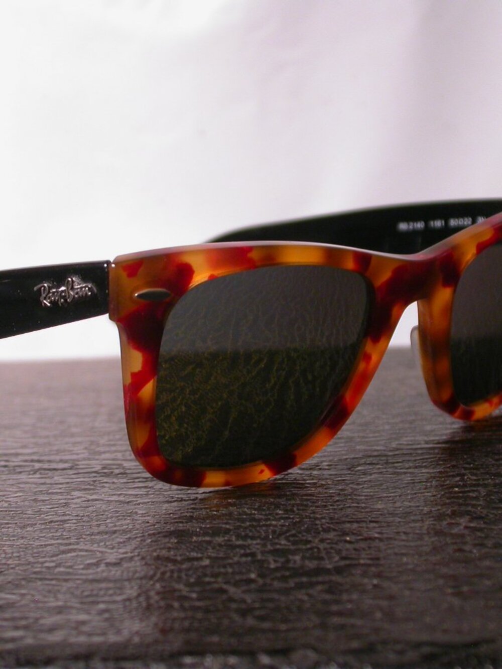 Ray Ban Wayfarer Red Flake Tortoise Black Sunglasses Italy FRAME ONLY